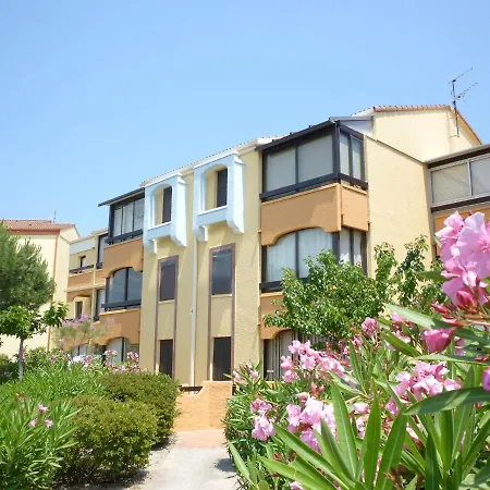 Apartment Les Mas De La Mer-10 By Interhome